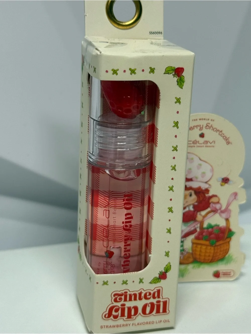 Strawberry Shortcake X Celavi Lip Oil With Charm Flavored Scented